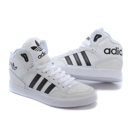 adidas Shoes | Adidas Classic Black And 